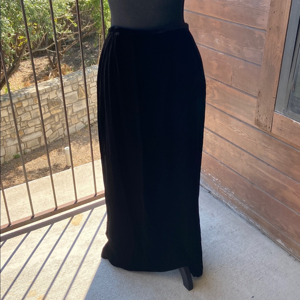 Ann Taylor Long Black Rayon Silk Blend Skirt Sz 8